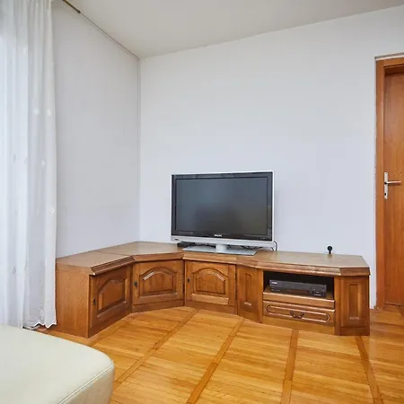 Apartmaji Simona *